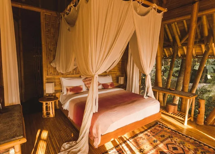 Ananda House 3Bds Eco Bamboo House Pool River View